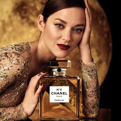 new chanel no 5 ad|chanel number 5 advert song.